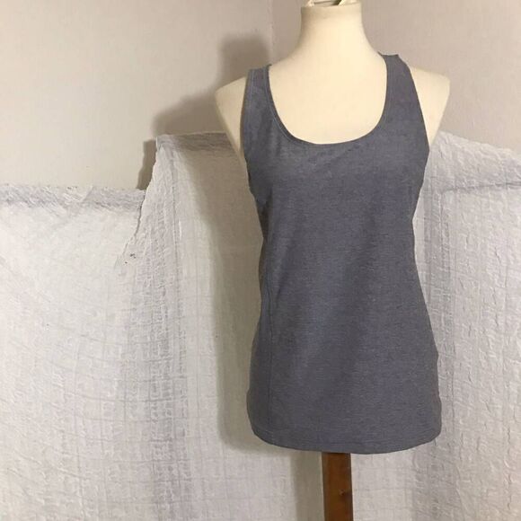 Lululemon Heathered Slate Sweaty or Not Tank Top Size Médium - Picture 2 of 9
